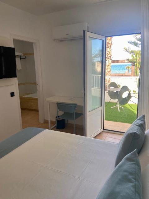 Hotel Boutique Cabo Sur موخاكار المظهر الخارجي الصورة